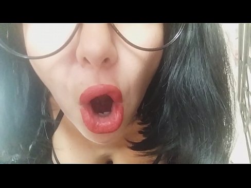 ❤️ Honey, uwar uwarki bazata bari ki tafi makaranta ba yau... Ina bukatarki da yawa... ❤ Ingantacciyar iskanci ﹏